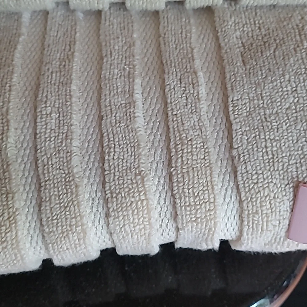 Kate Spade Bath Towel Set
